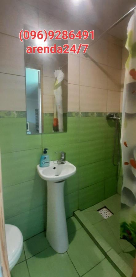 Помешкання З Парковкою Apartment Черкаси Екстериор снимка